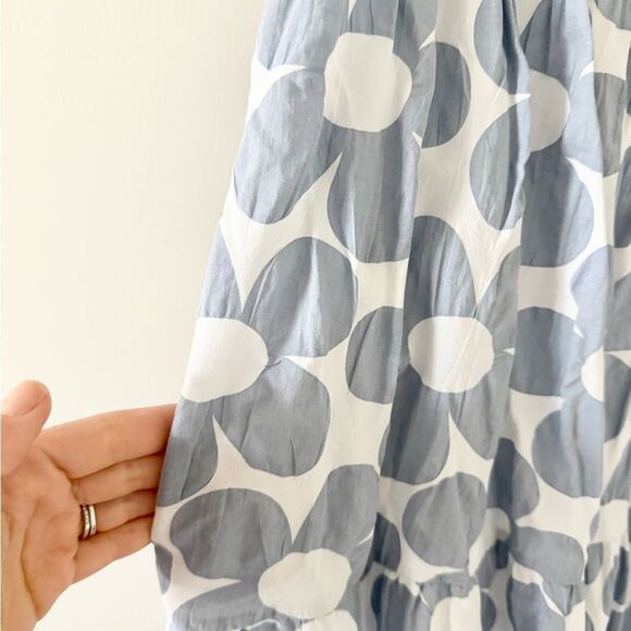 Jacquie The Label Tiered Dress with Ruffle Sleeve in Gray & White Floral- Size S - Picture 4 of 7